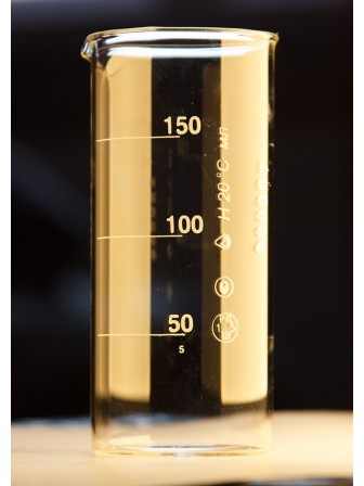 Мерный стакан градуированный с носиком 150мл Стеклоприбор