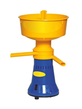 Сепаратор Фермер ЭС-01 80 Вт/5,5 л/60 л/час Миасс