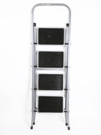 Стремянка CLASS PLUS 4 ступени широкие с покрытием