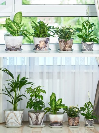 Кашпо квадратное 3.7 л VIOLET Мрамор с поддоном, светло-серый