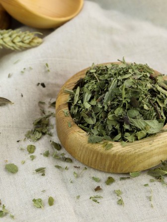 Брусника лист "Авита" 50 г при почечнокаменной болезни, набор 2 шт. 