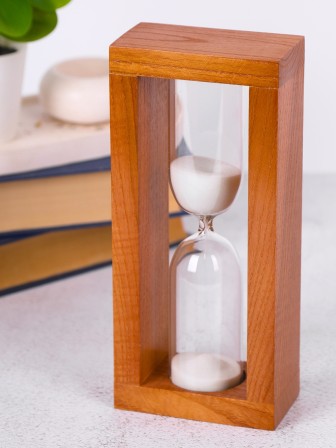 Часы песочные 4-27-10 мин, песок белый, корпус орех 