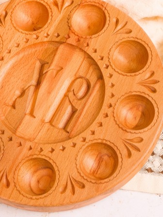 Подставка для яиц и кулича