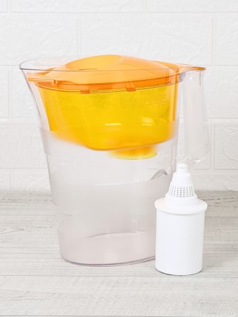 Фильтр-кувшин БАРЬЕР Чемпион сочный апельсин 4л с индикатором