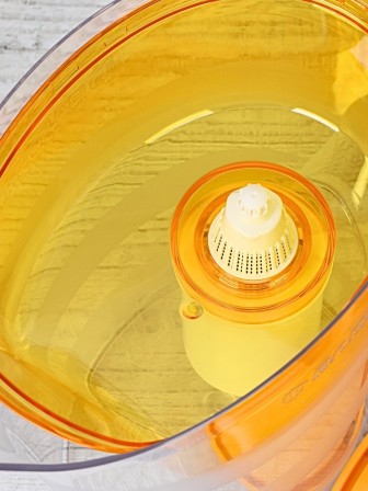 Фильтр-кувшин БАРЬЕР Чемпион сочный апельсин 4л с индикатором