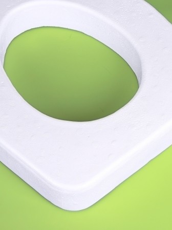 Сиденье на яму белое пенопласт (Новопласт)