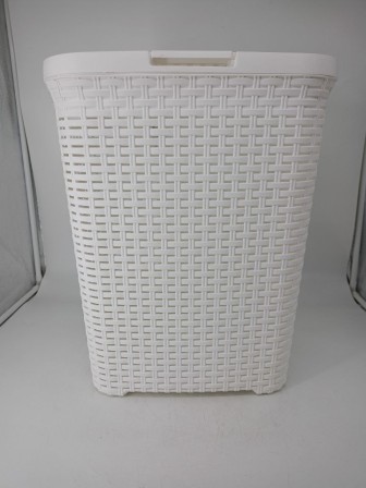 23-0807 Корзина для белья VIOLET 184006 Ротанг 40 л, белая, с крышкой