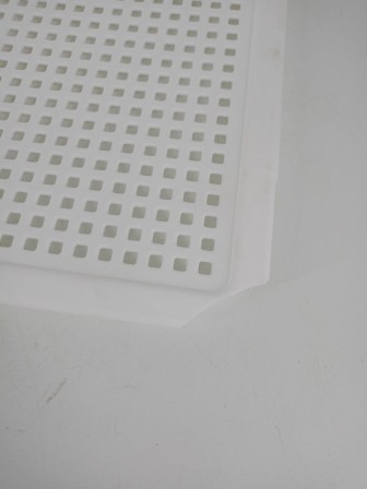 23-2265 Корзина для белья VIOLET 5650006 Лофт 50 л, белая, узкая с крышкой