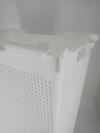 23-2265 Корзина для белья VIOLET 5650006 Лофт 50 л, белая, узкая с крышкой