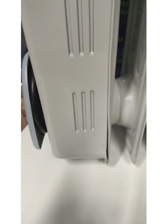 Уценка 23-2738 Масляный радиатор Oasis US-25, 2500 Вт, 11 секций