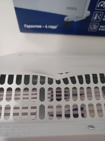 Уценка 25-1156 Обогреватель конвектор OASIS KM-15, 1500 Вт, настенный/напольный на колесиках