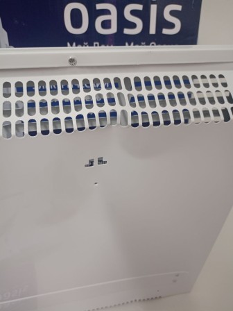 Уценка 25-1156 Обогреватель конвектор OASIS KM-15, 1500 Вт, настенный/напольный на колесиках