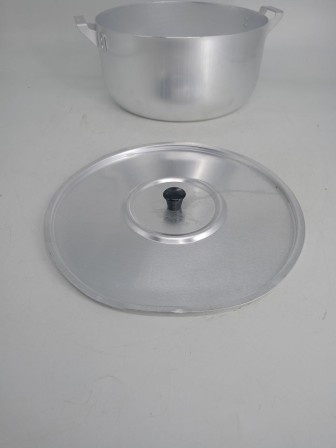 Уценка 25-1313 Кастрюля алюминиевая Демидовский завод МТ-073, 6 л, с крышкой, матовая