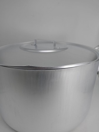 Уценка 25-1064 Котел алюминиевый Демидовский завод МШ-012, 40 л, с крышкой, матовый