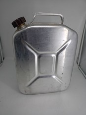 Уценка 22-3419 Канистра 20 л для бензина ГСМ Демидовский Завод МТ-031