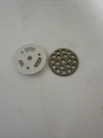 Уценка 25-0011 Мясорубка электрическая Белвар "Помощница" КЭМ-36/220-4-31