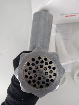 Уценка 24-2427 Электромясорубка Белвар КЭМ-36/220-4-31