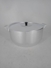 Уценка 25-1310 Кастрюля алюминиевая Демидовский завод МТ-073, 6 л, с крышкой, матовая