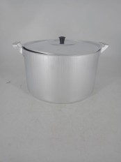 Уценка 25-1784 Кастрюля алюминиевая Демидовский завод МТ-084, 8 л, с крышкой, матовая