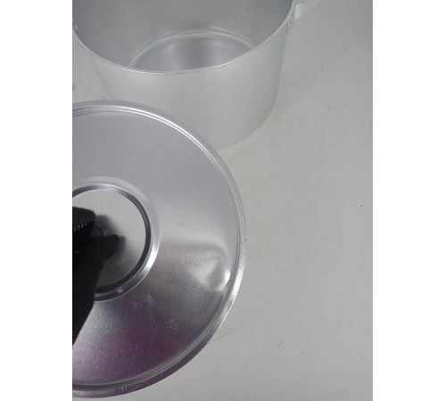 Уценка 25-1887 Кастрюля алюминиевая Демидовский завод МТ-084, 8 л, с крышкой, матовая