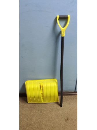 Уценка 23-0136 Лопата снеговая пластиковая Эксперт Викинг 500х390 мм