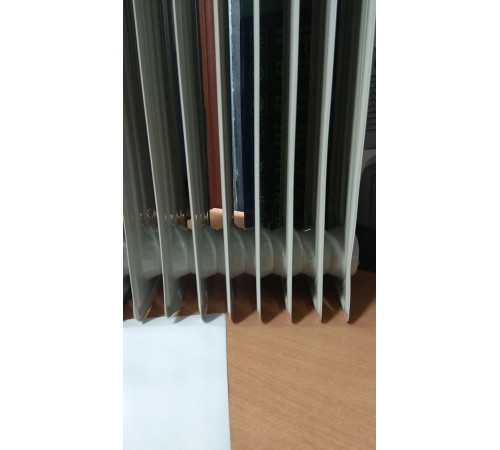 Уценка 23-2864 Масляный радиатор обогреватель электрический Oasis BB-20T для дома дачи с тепловентилятором (2000 Вт, 9 секций), регулируемый термостат напольный с колесиками