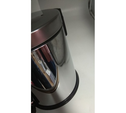 Уценка 24-1088 Ведро для мусора нерж.с педалью 5л Perilla