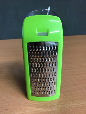 Уценка 21-848 Терка для сыра с контейнером 0,6 л Mallony GR-1232