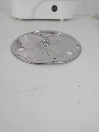 Уценка 24-2150 Тёрка-шинковка электрическая БЕЛВАР ЭТБ-3