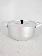 Уценка 25-2098 Кастрюля алюминиевая МТ-117 3 л