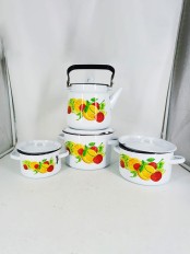 Уценка 25-2246 Набор кастрюль эмалированных (1,5 л, 2,9 л, 4,5 л, 3,5 л) л, Стальэмаль 1с142, Фрутта, белоснежный