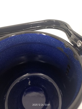 Уценка 25-2284 Чайник эмалированный  3,5 л, Стальэмаль 2с26, без рисунка синий, с зерном