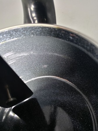 Уценка 26-0609 Чайник эмалированный  2 л, Стальэмаль 4с210я, Весенний романс белоснежный, со свистком