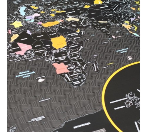 Скретч карта мира True Map Plus Noir (стирающаяся карта путешествий)
